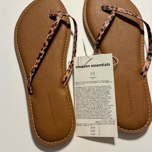 Amazon Essentials Women's Tan and Leopard Sandals